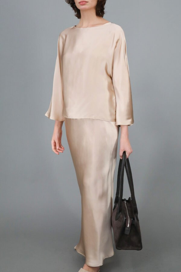 PAOLO CROPPED WIDE ARM BLOUSE IN CHAMPAGNE BEIGE - Image 4