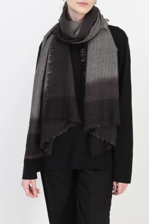 MIDNIGHT BEIGE ITALIAN CASHMERE SCARF - Image 2