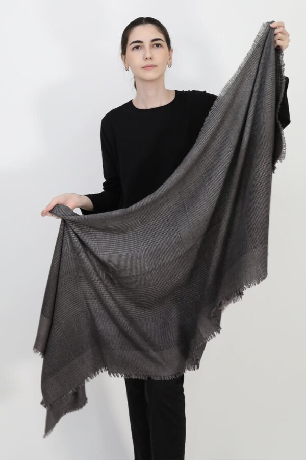 STONE GREY ITALIAN CASHMERE SCARF - Image 4