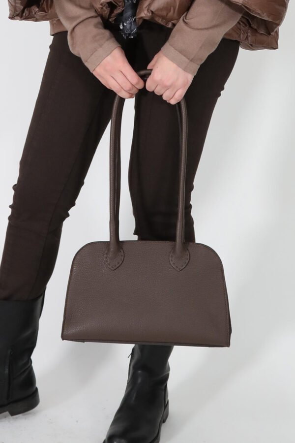 ARDEN 12 BAG IN ITALIAN CHOCOLATE FRENCH CALFSKIN - Image 2